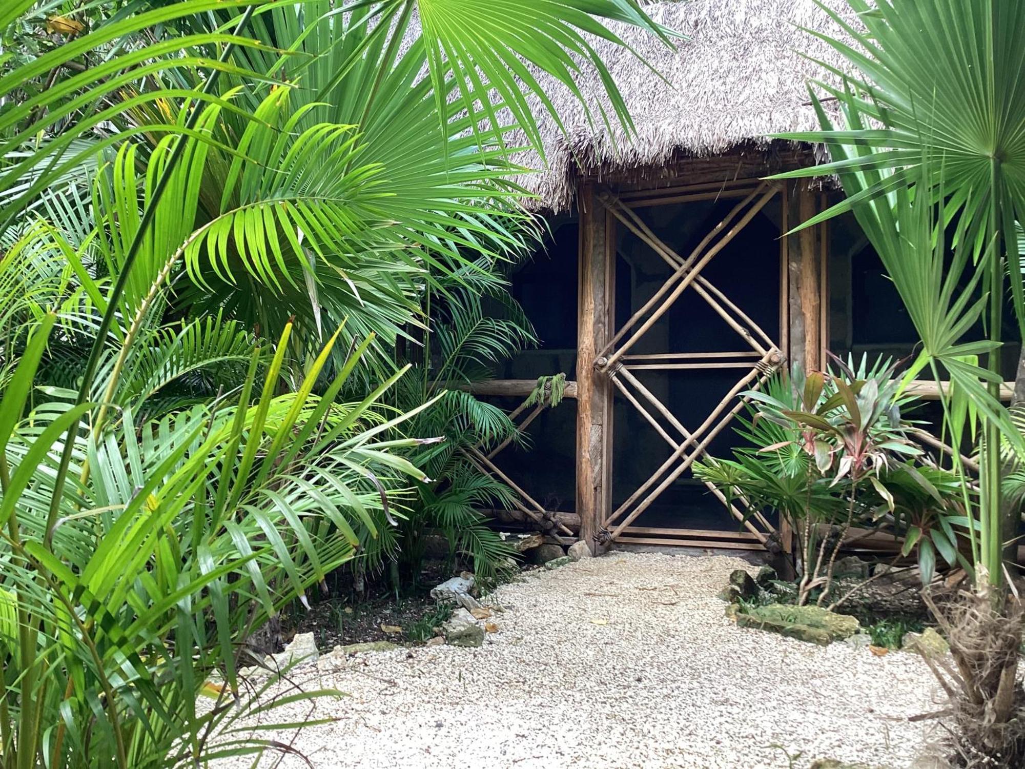 Yaxchen Tulum Cabanas & Cenote Ngoại thất bức ảnh